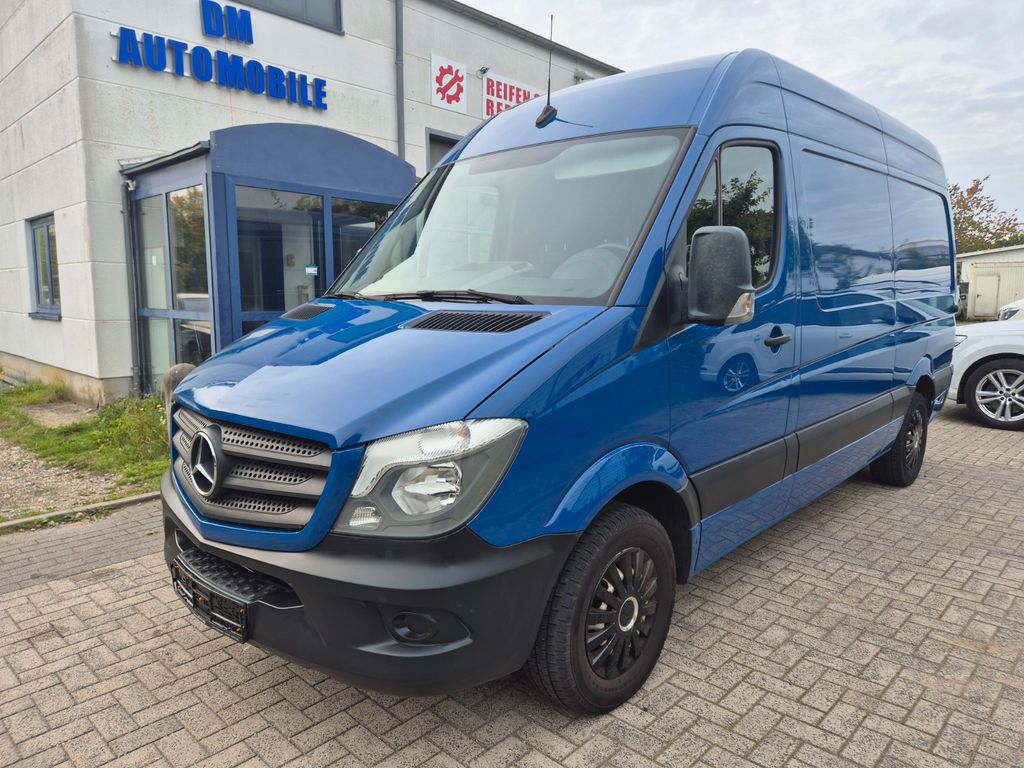 Image of Mercedes-Benz Sprinter