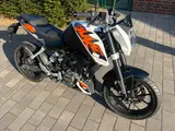 KTM Duke 125 - KTM 125