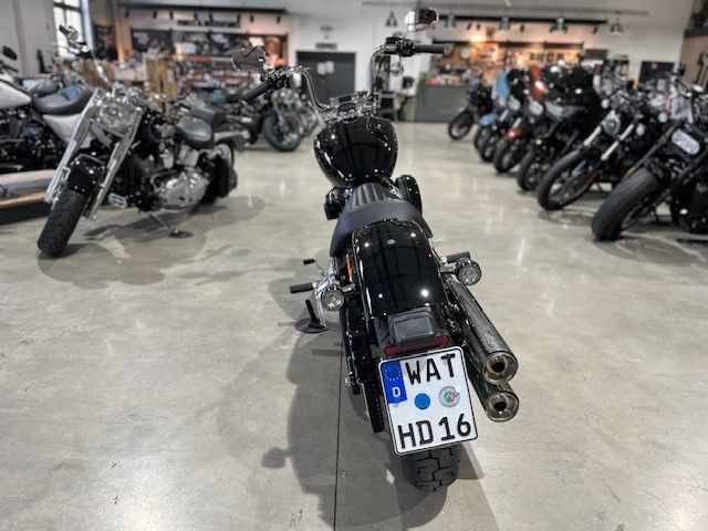 Fahrzeugabbildung Harley-Davidson FXST Softail Standard Gedrosselt auf 48PS