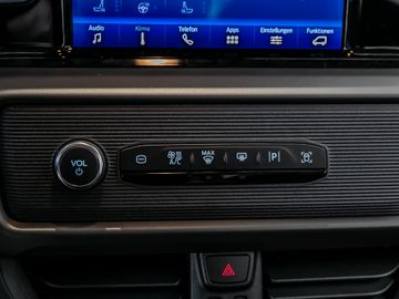 Ford Tourneo Courier Trend DAB Kamera Audio-Paket
