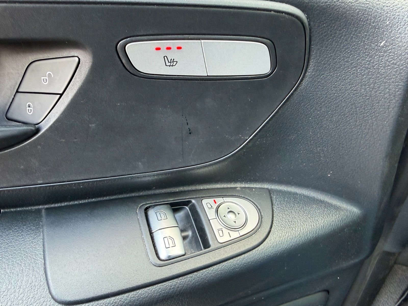Fahrzeugabbildung Mercedes-Benz Vito 116 CDI 9G Extralang Klima MBUX