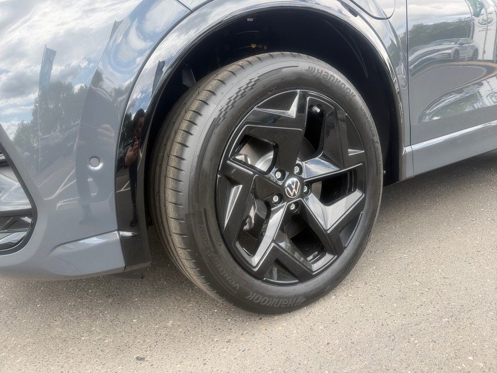 Volkswagen Tiguan 1,5l eHybrid 110 kW / 85 kW 6-DSG R-Line imagem 3