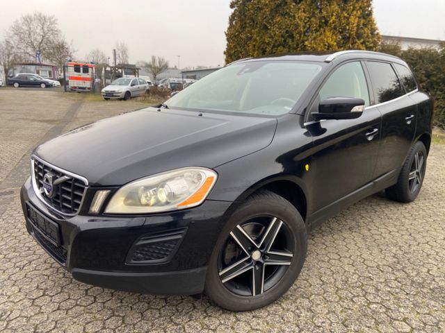 Volvo XC60 Summum*AUTOMATIK*LEDER*NAVI *XENON *8X ALUS