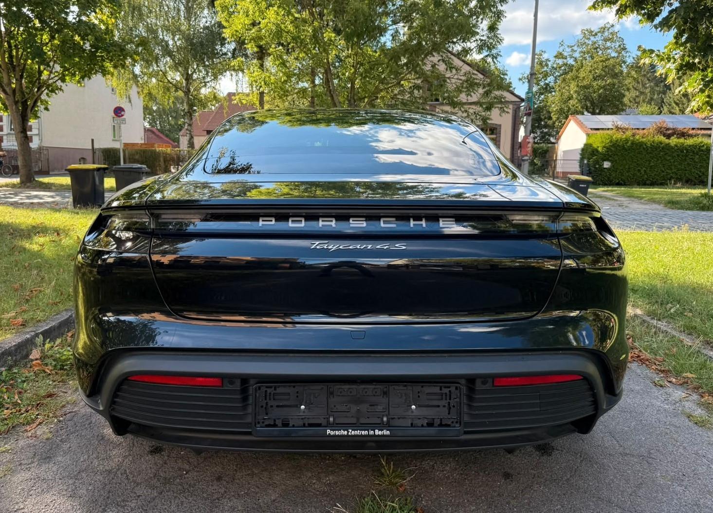 Porsche Taycan 4 S 360° Tageszulassung Neue TUV!