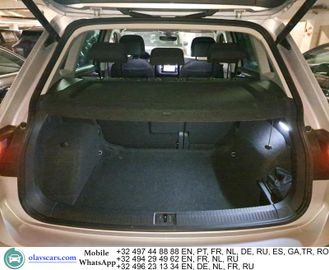 Volkswagen Tiguan - 9