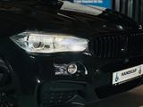 BMW X6 Baureihe X6 xDrive 40 d M-Paket - BMW X6: 6x6