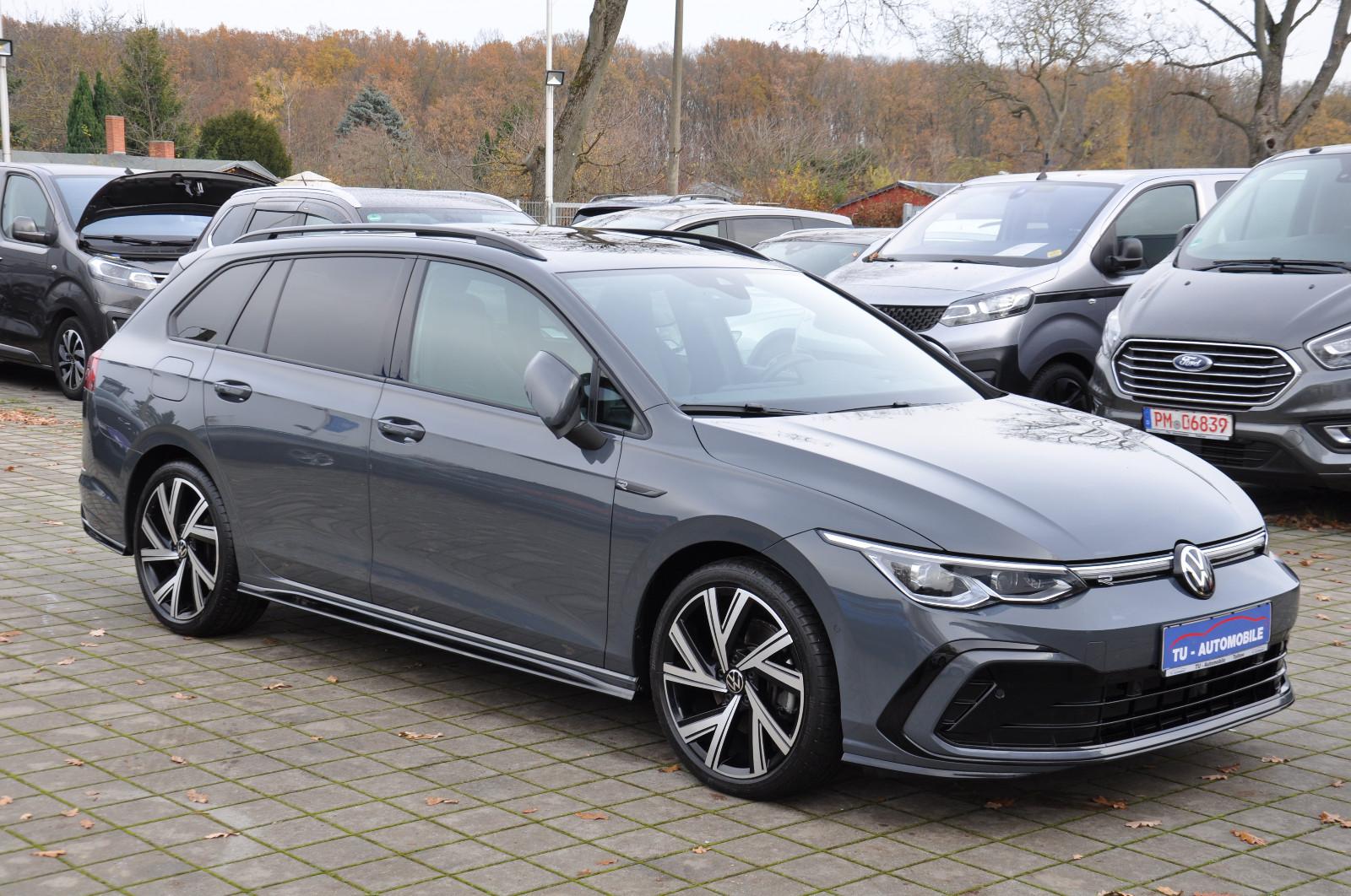 Volkswagen Golf VIII Variant 2.0 TSI DSG R-Line 4M PANO-HUD