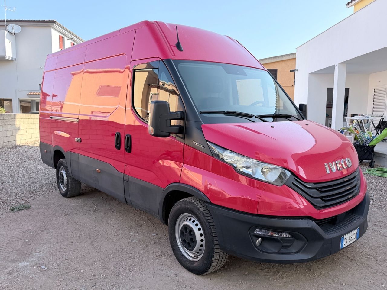 Iveco Daily 35S12 2.3 HPT PLM Cabinato imagem 2