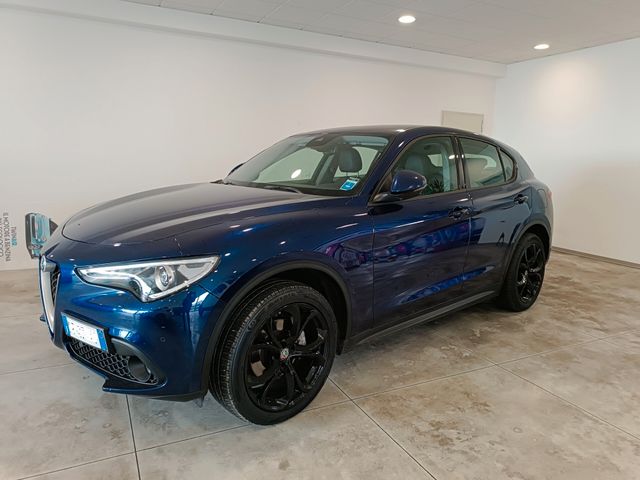 Alfa Romeo Stelvio 2.2 Turbodiesel 180 CV AT8 Q4