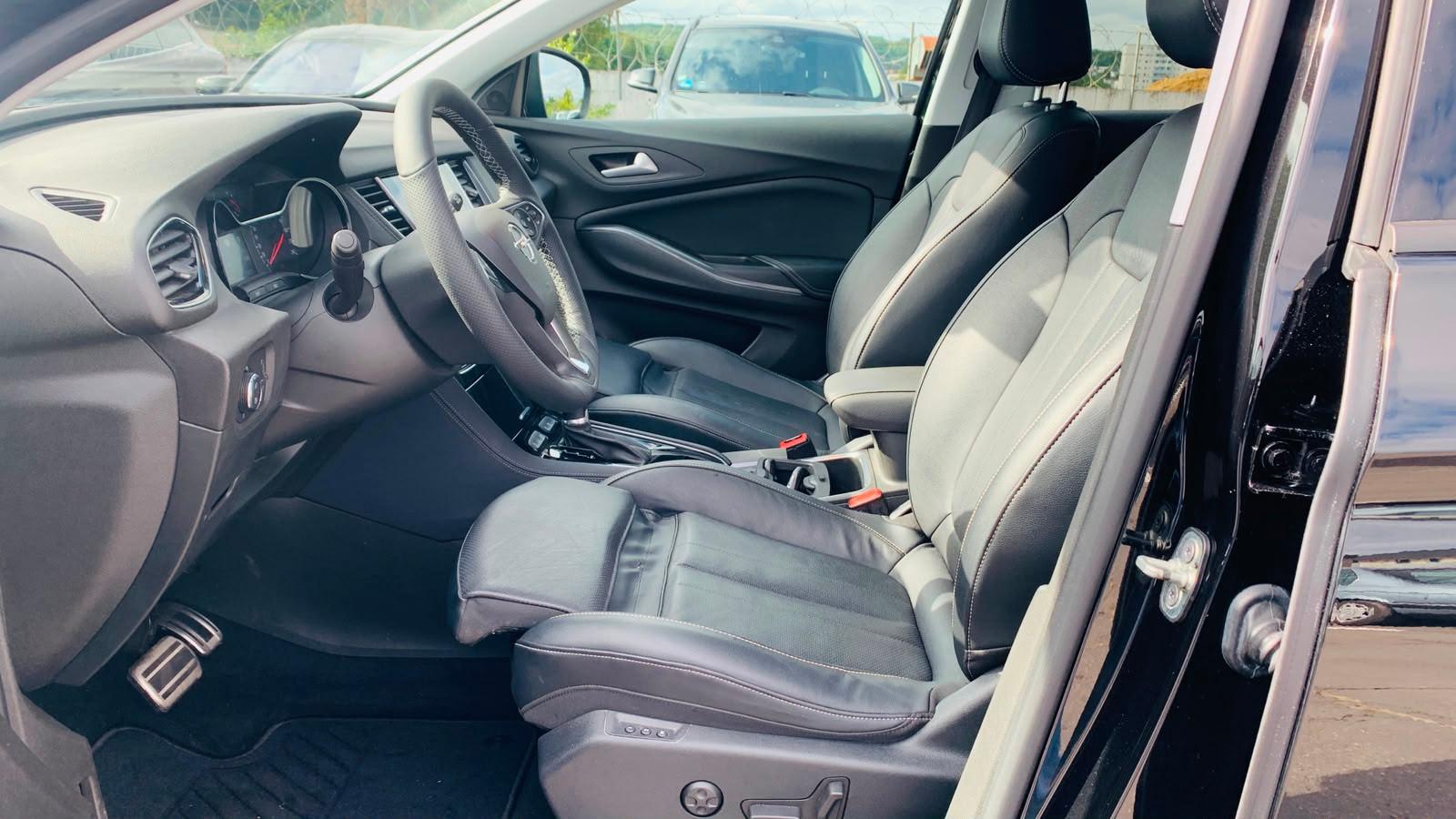 Opel Grandland Leder Navi AHK Sitzbelüft. LED