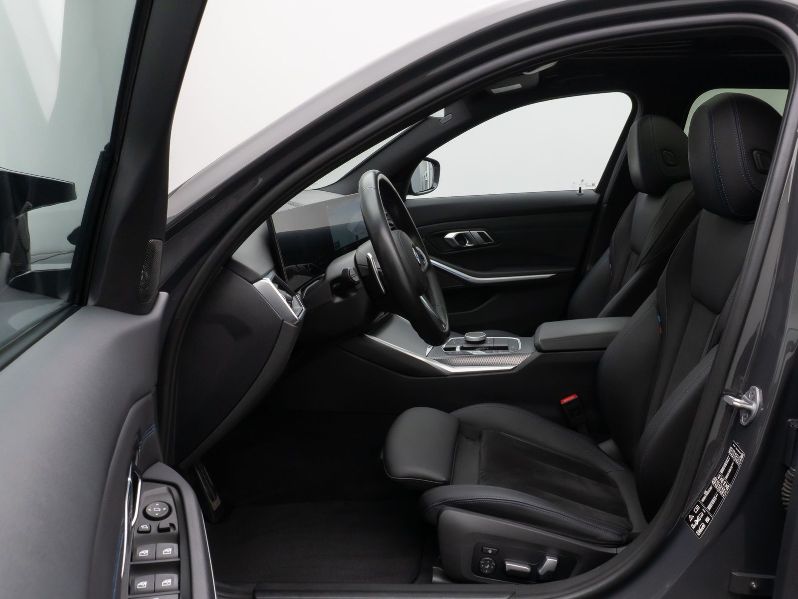 Fahrzeugabbildung BMW M340d Panorama Kamera HUD DAB H/K AHK Komfort