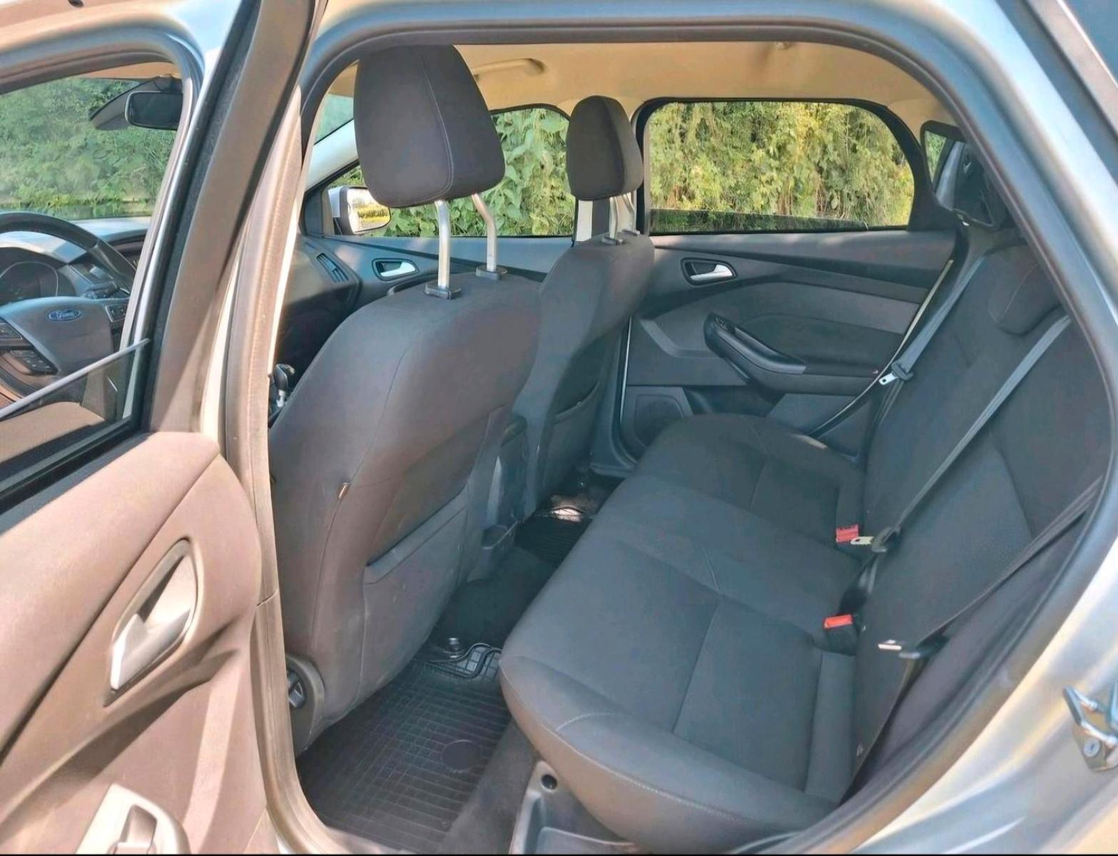 Ford Focus 2014 — photo 5