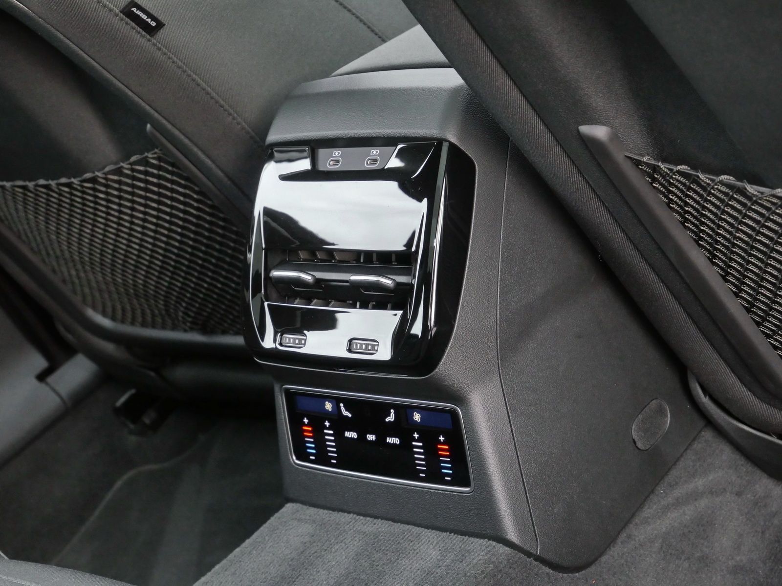 Audi A6 - Bild 17