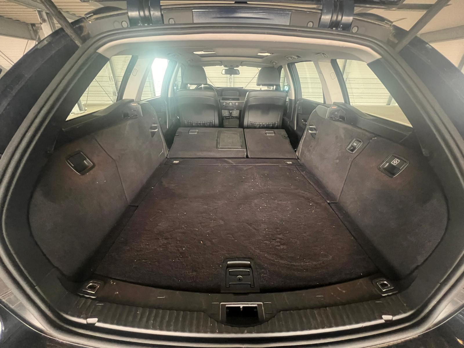 BMW 525 2004 — photo 30
