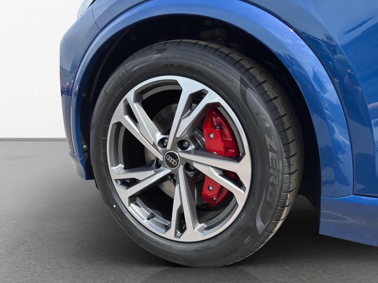 Audi SQ6 e-tron - Bild 14