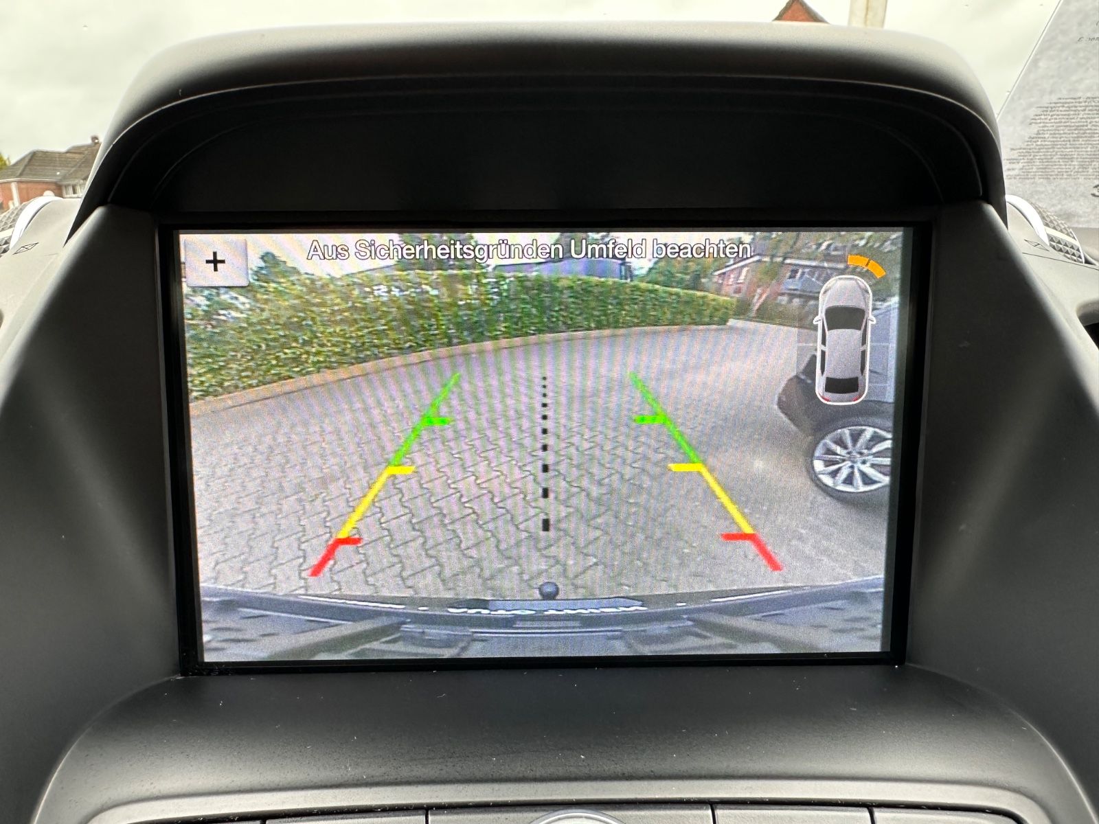 Fahrzeugabbildung Ford Kuga Vignale 2.0 TDCi 4x4 AHK/ACC/BiXenon/Keyfre