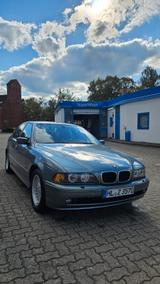 BMW 520i E39 M-Paket, gepflegter Klassiker - BMW 520: 520i E39