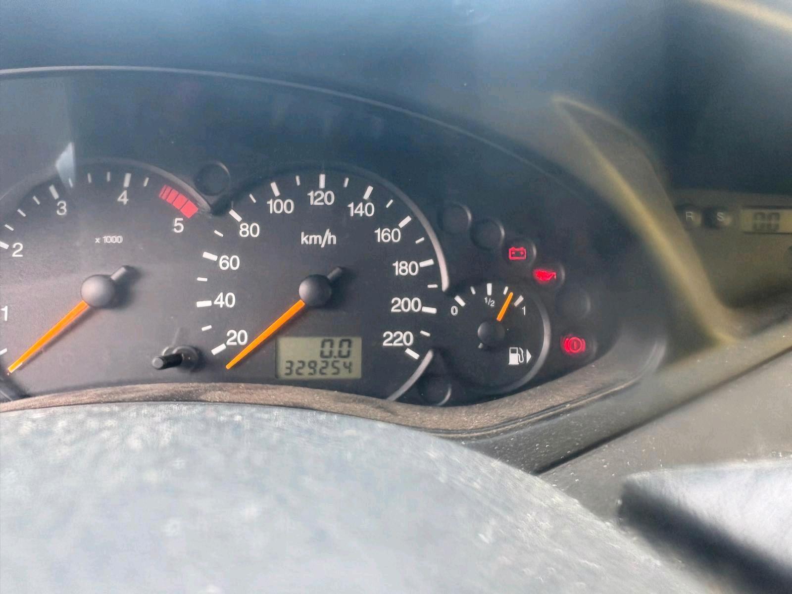 Ford Focus 2004 — photo 5