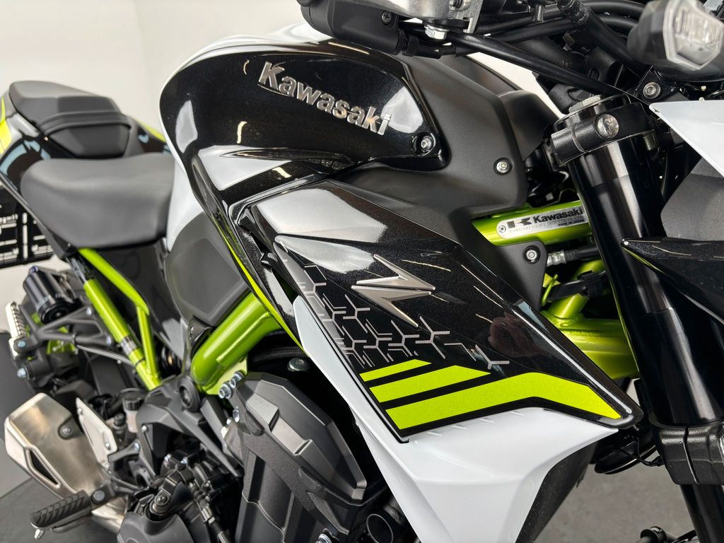 Fahrzeugabbildung Kawasaki Z900 *TOP-ZUSTAND *SERVICE NEU