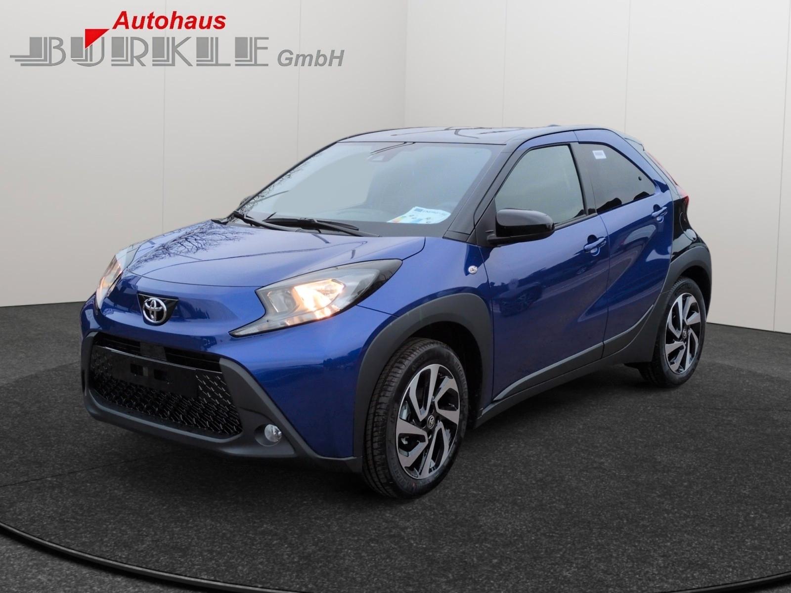 Toyota Aygo X Teamplayer /Rückfahrkamera/Bluetooth/Tem