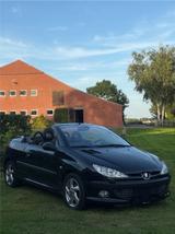 Peugeot 206cc Automatik / Sitzheizung / Leder - Peugeot 206 mit Benzin-Antrieb: Cabrio, Automatik