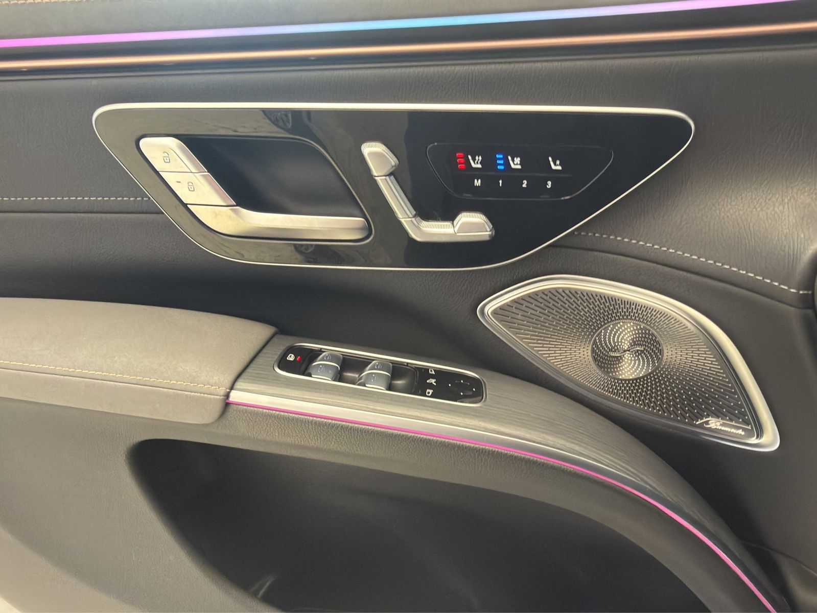 Mercedes-Benz EQS 580 SUV 4M AMG AHK NIGHT TV Burmester 21 foto 6