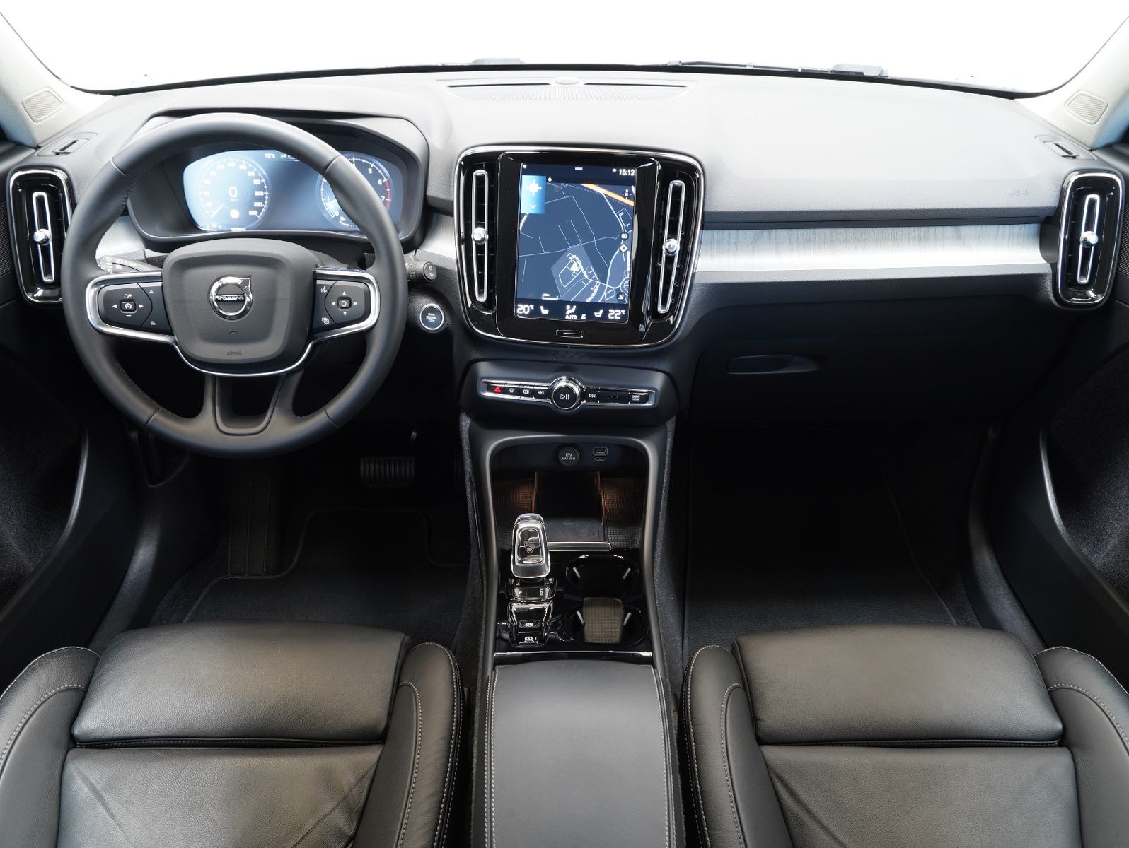 Fahrzeugabbildung Volvo XC40 B4 B Inscription LED/NAVI/ACC/LEDER/360°
