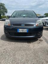 Ford Fiesta 1.4 TDCi 5p. Ghia - Ford Fiesta aus 2007: Ghia