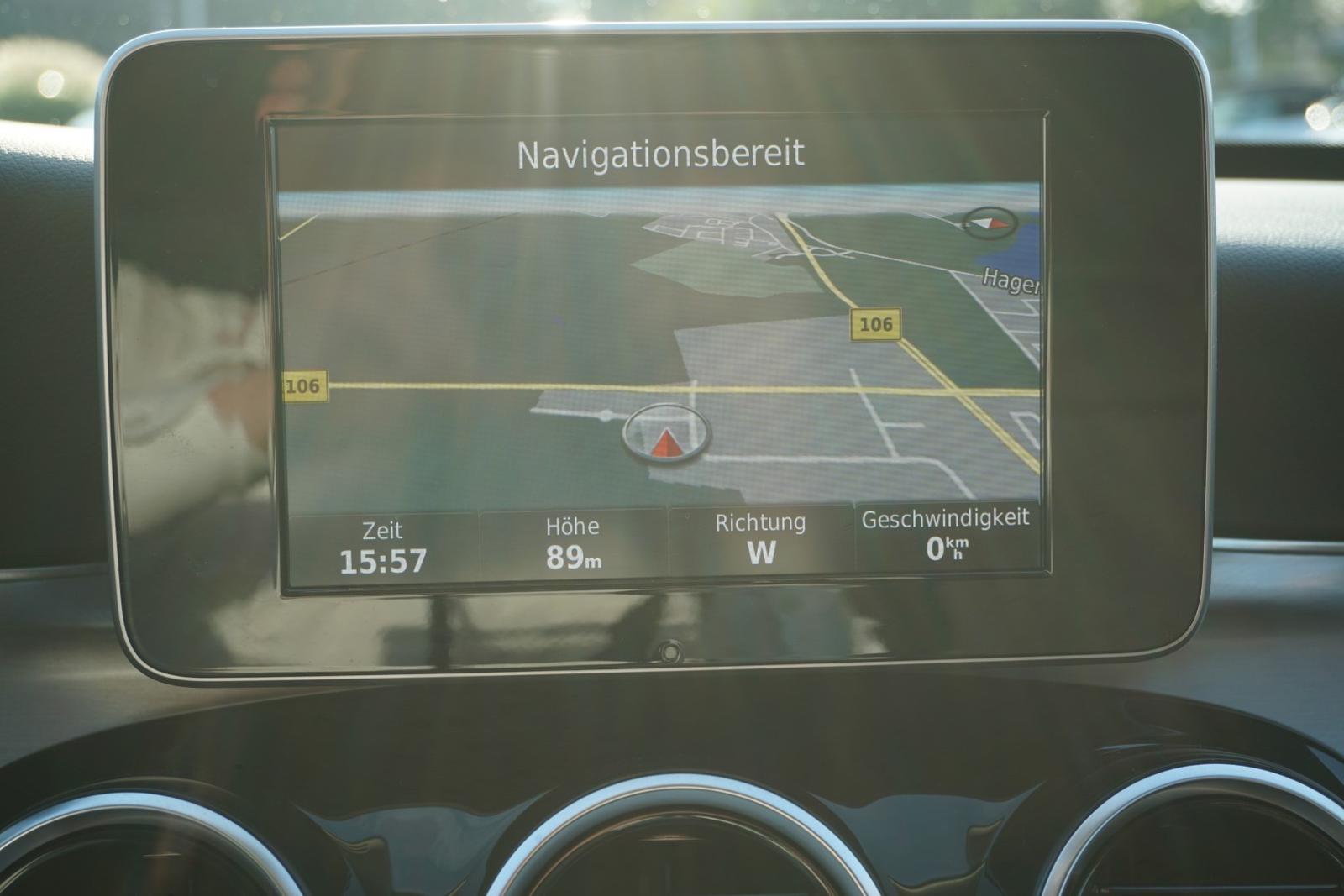 Mercedes-Benz C250 T Avantgarde LED Navi el. Heckklappe PDC