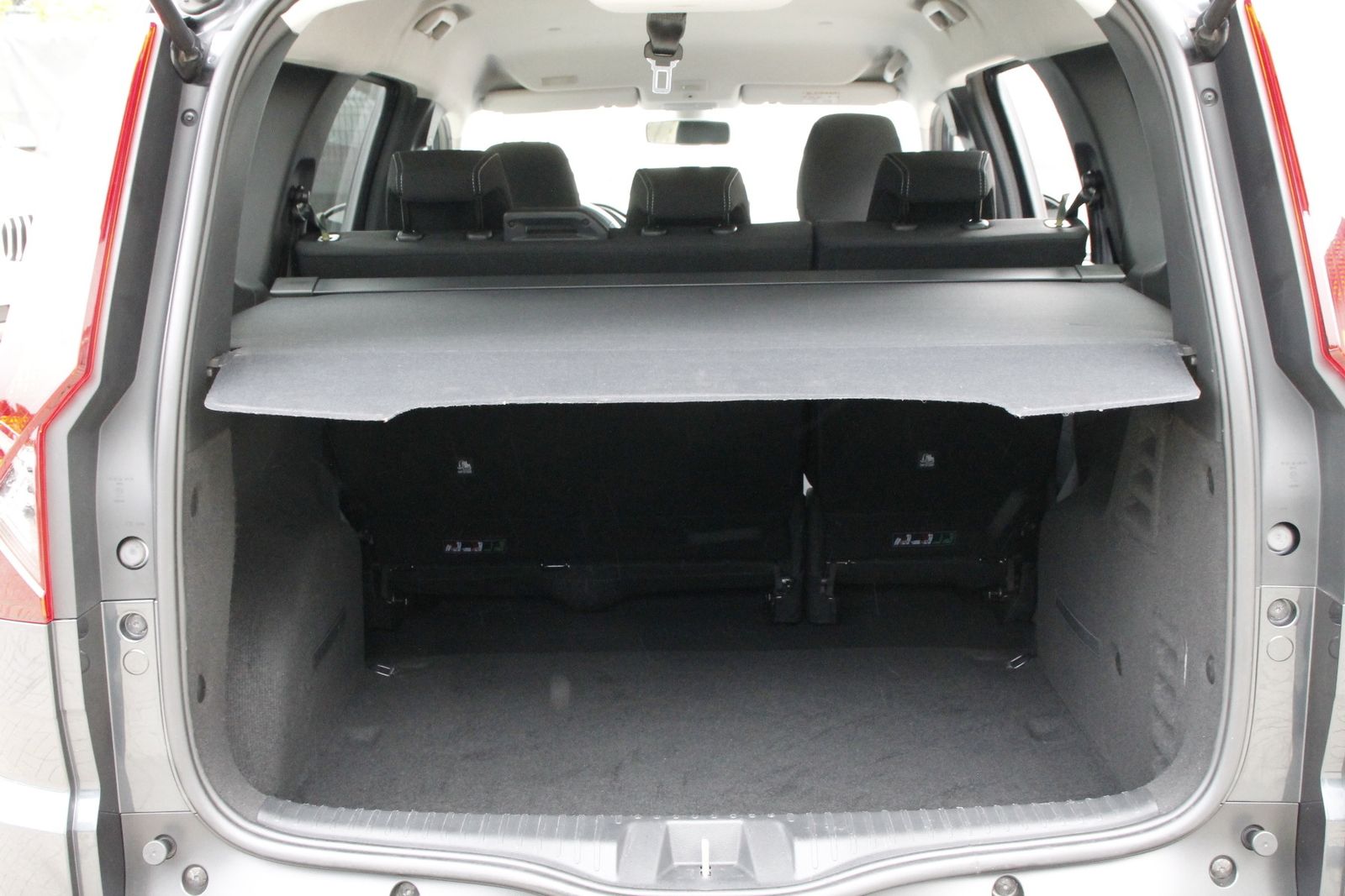 Fahrzeugabbildung Dacia Jogger Expression TCe 100 ECO-G