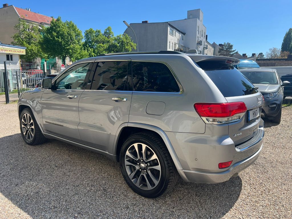 Jeep Grand Cherokee 3.0l V6  Overland Autom.*Panorama