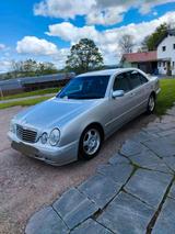 Mercedes-Benz mercedes Benz E 240 Avangarde - gebrauchte Mercedes-Benz E 240 aus dem Jahr 2000