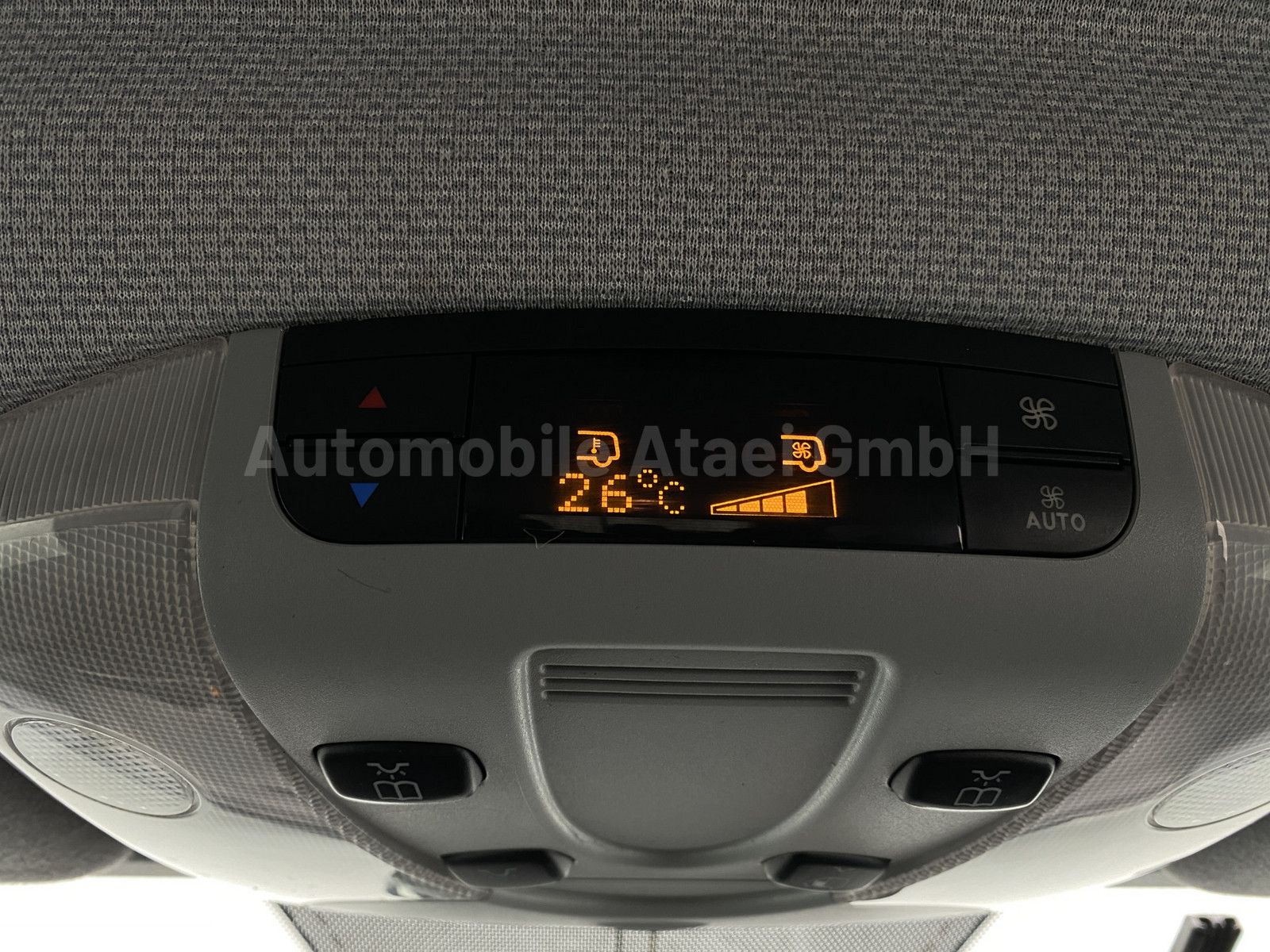 Fahrzeugabbildung Mercedes-Benz Vito Tourer 116 CDI extralang *2xKlima* 9239