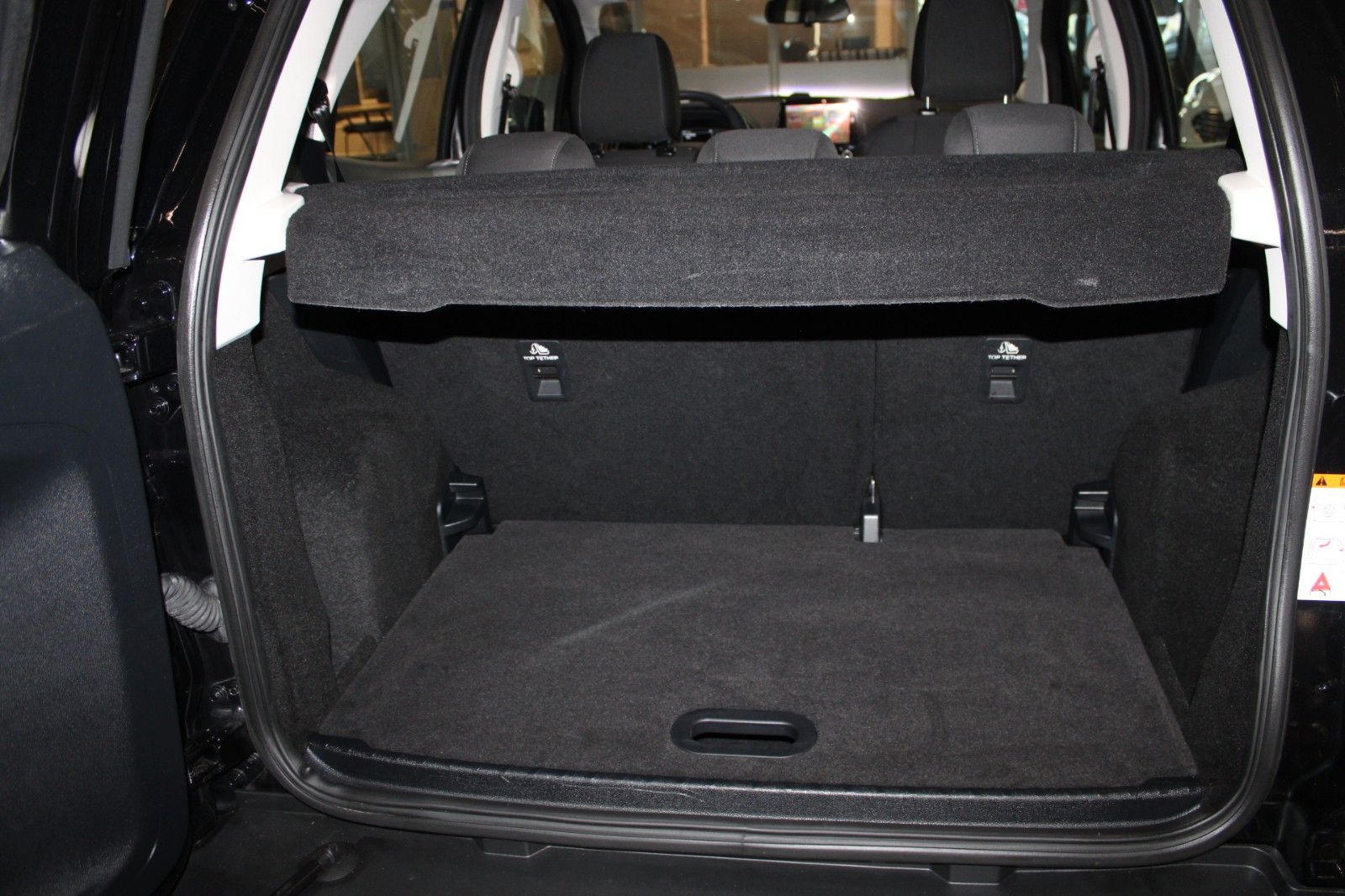 Fahrzeugabbildung Ford EcoSport Cool & Connect  LED KLIMA WinterPaket