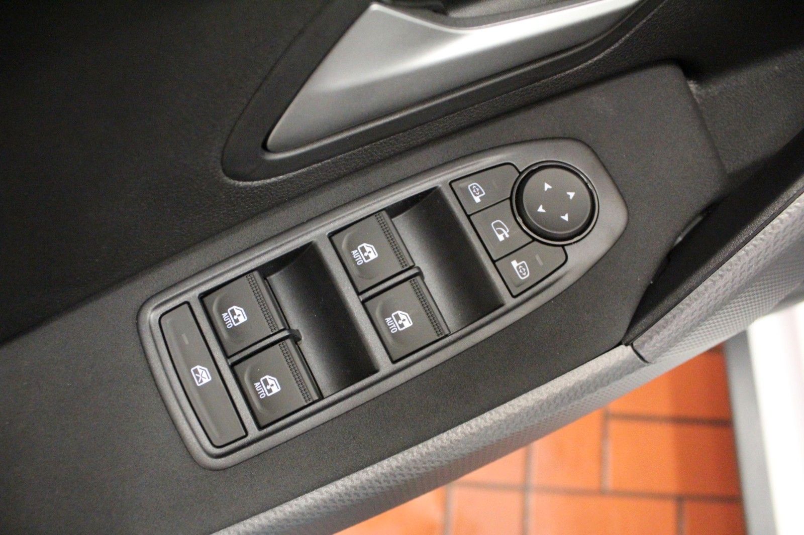 Fahrzeugabbildung Dacia Duster mild hybrid 140 Journey *Winterp.*MY 26