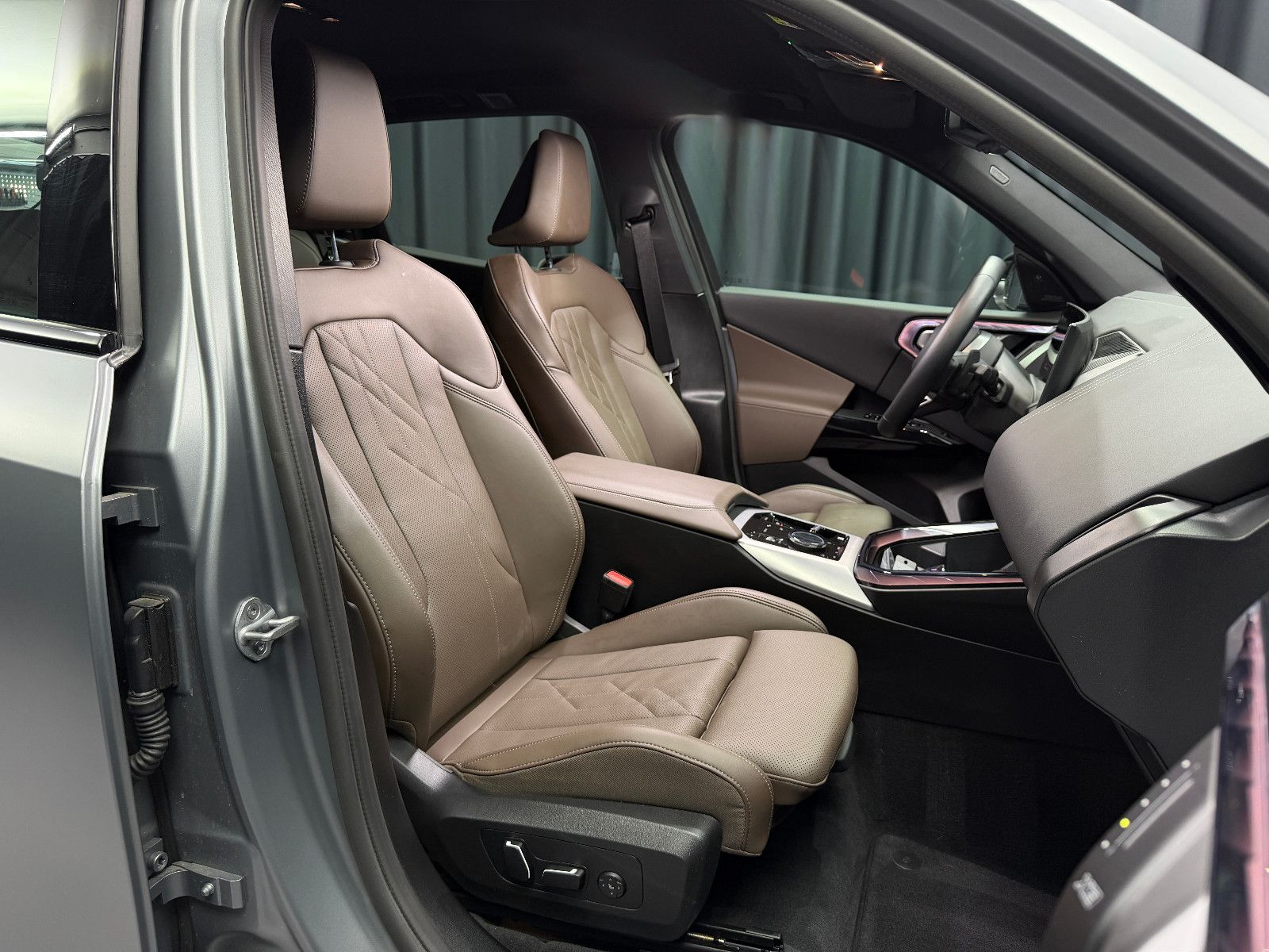 Fahrzeugabbildung BMW X3 20 d xDrive M Sport |H/K|AHK|LED|INDIVIDUAL