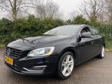 Volvo V60 D6 AWD Plug-in-Hybrid Summum - Volvo V60 Summum mit Hybrid-Antrieb (Diesel/Elektro)