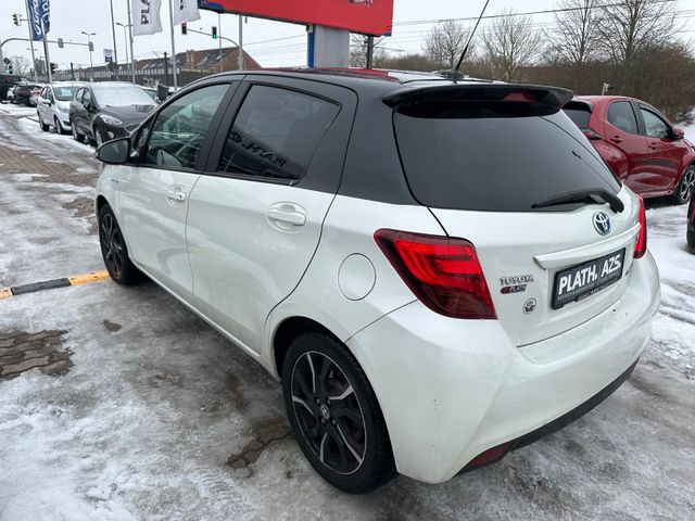 Toyota Yaris Style Hybrid *Unfall*