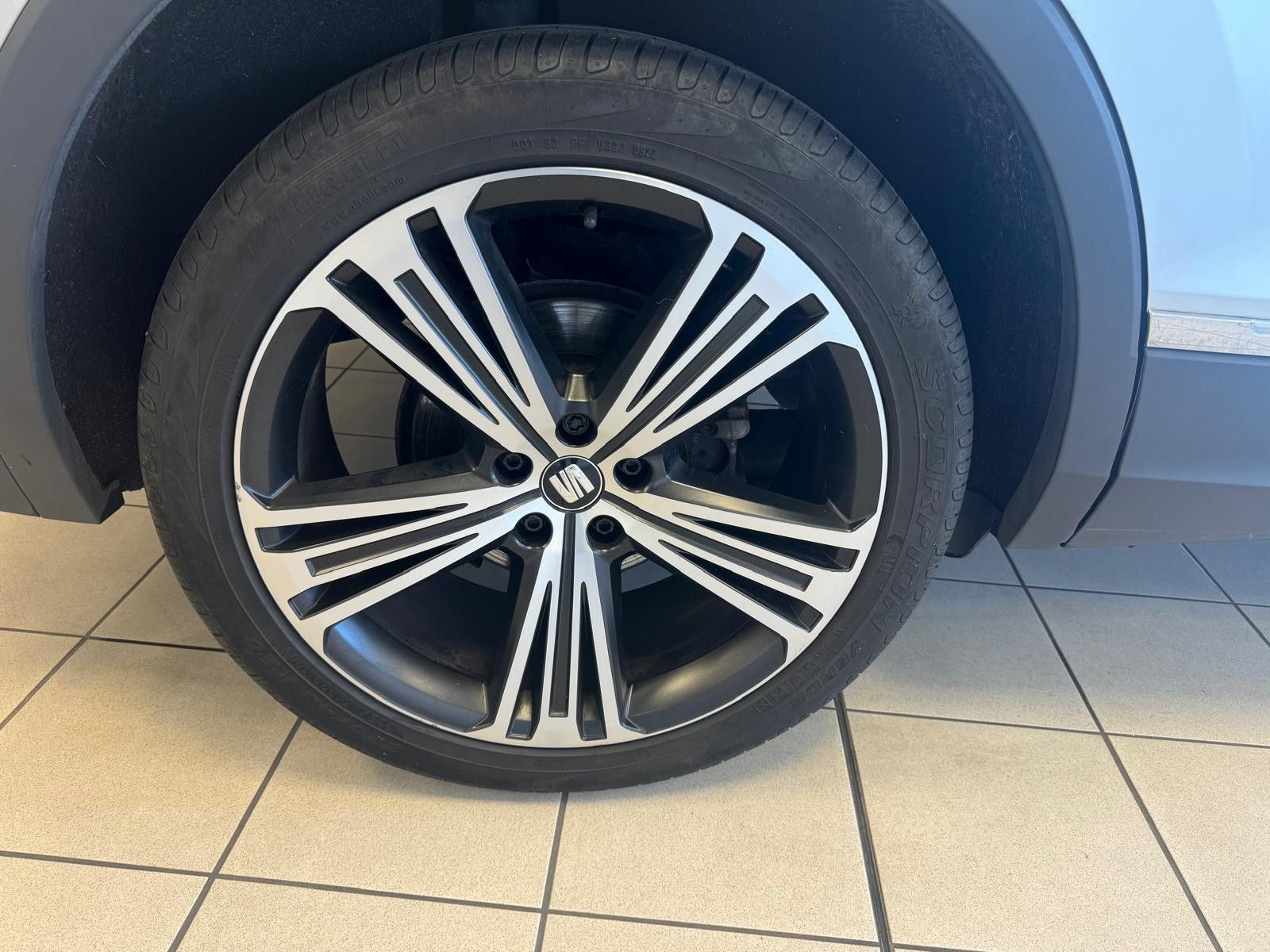 Fahrzeugabbildung SEAT Tarraco Xcellence 4Drive / NAVI/KLIMA/PANORAMA