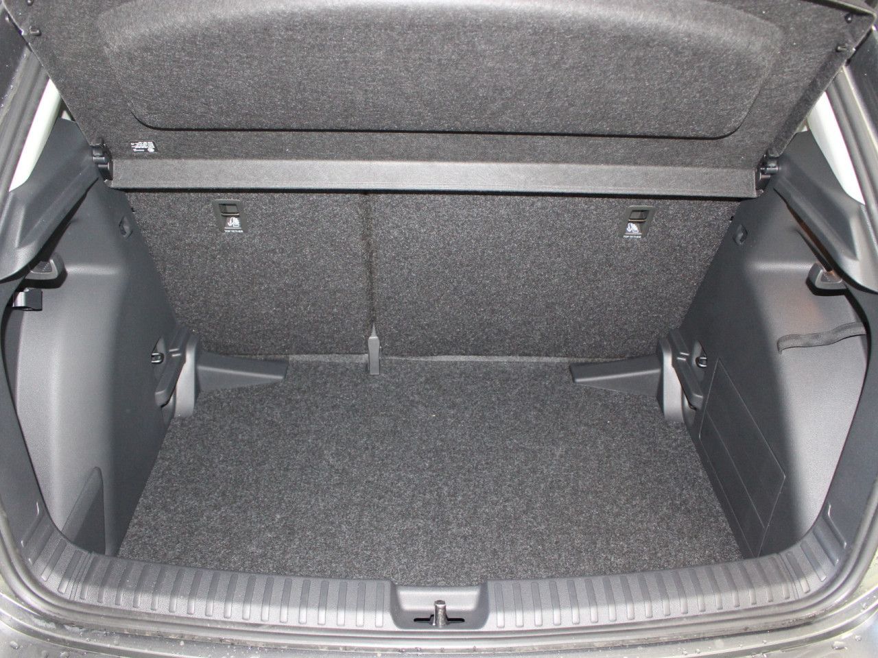 Fahrzeugabbildung SKODA Fabia 1.0 TSI Selection RFK/PDC/APP/beheizbare