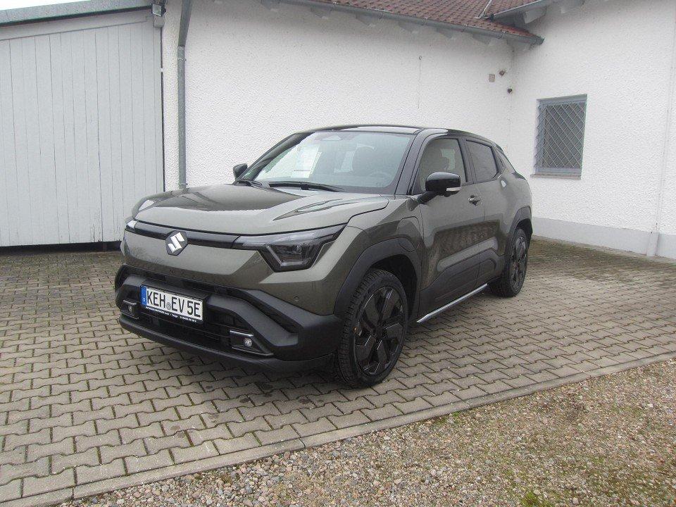 Suzuki e-VITARA Vollelektrisch / 360°Kamera