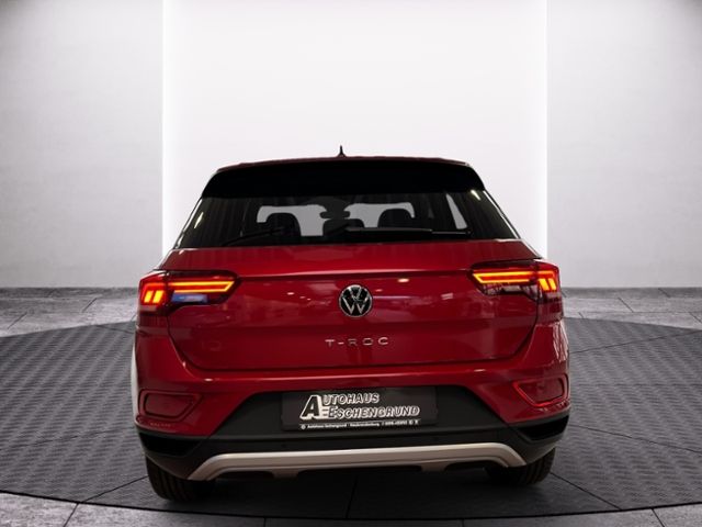 Fahrzeugabbildung Volkswagen T-Roc 1.5 TSI DSG GOAL AHK KAMERA LED-PLUS