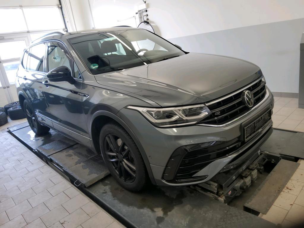 Volkswagen Tiguan Allspace 2.0 TDI R-Line 4M*PANO*AHK*LED*