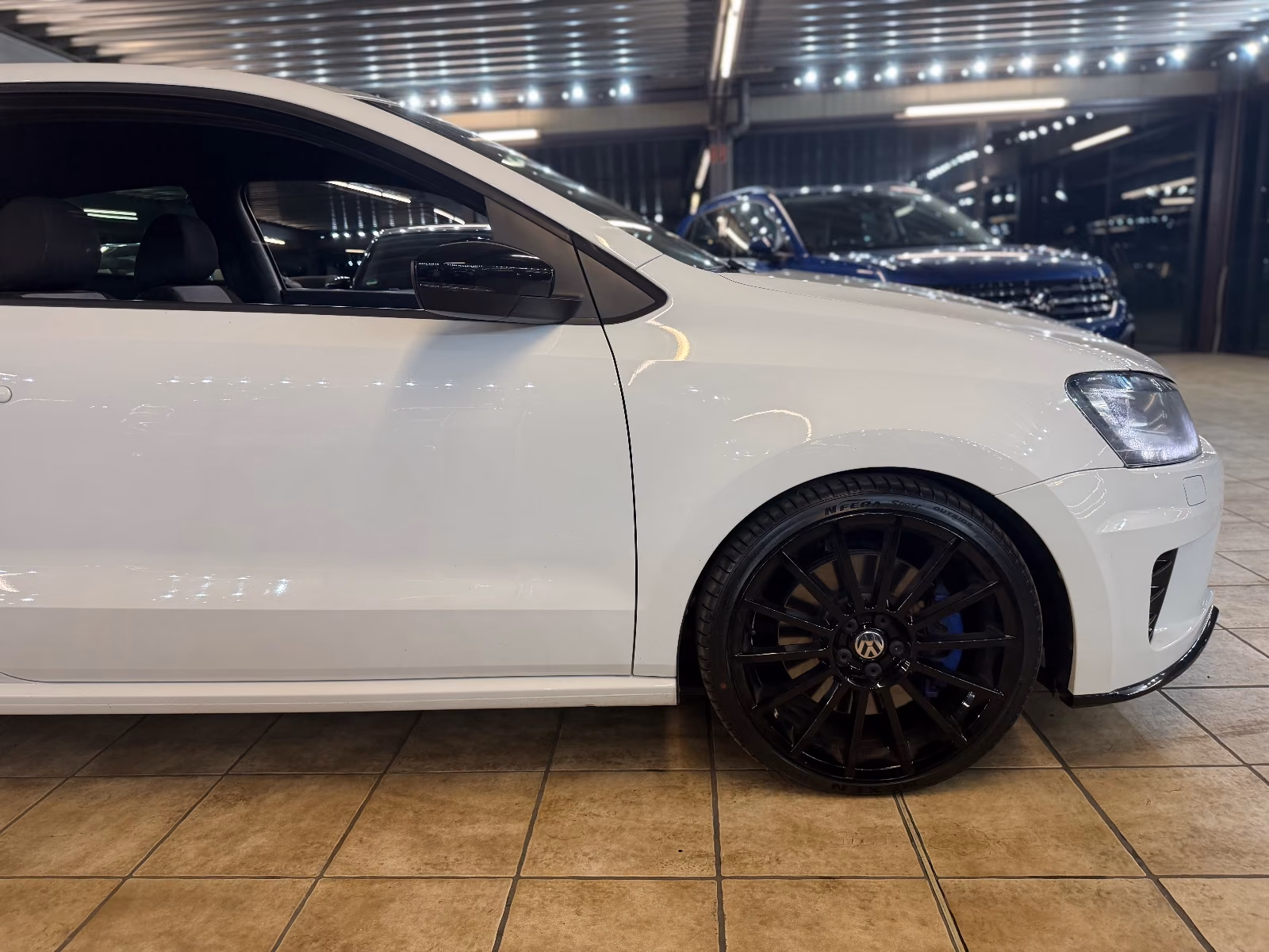 Volkswagen Polo 2.0 TSI R WRC 220ch - 2 ème main - Courroie / Freins / Pneus neufs - Entretien récent
