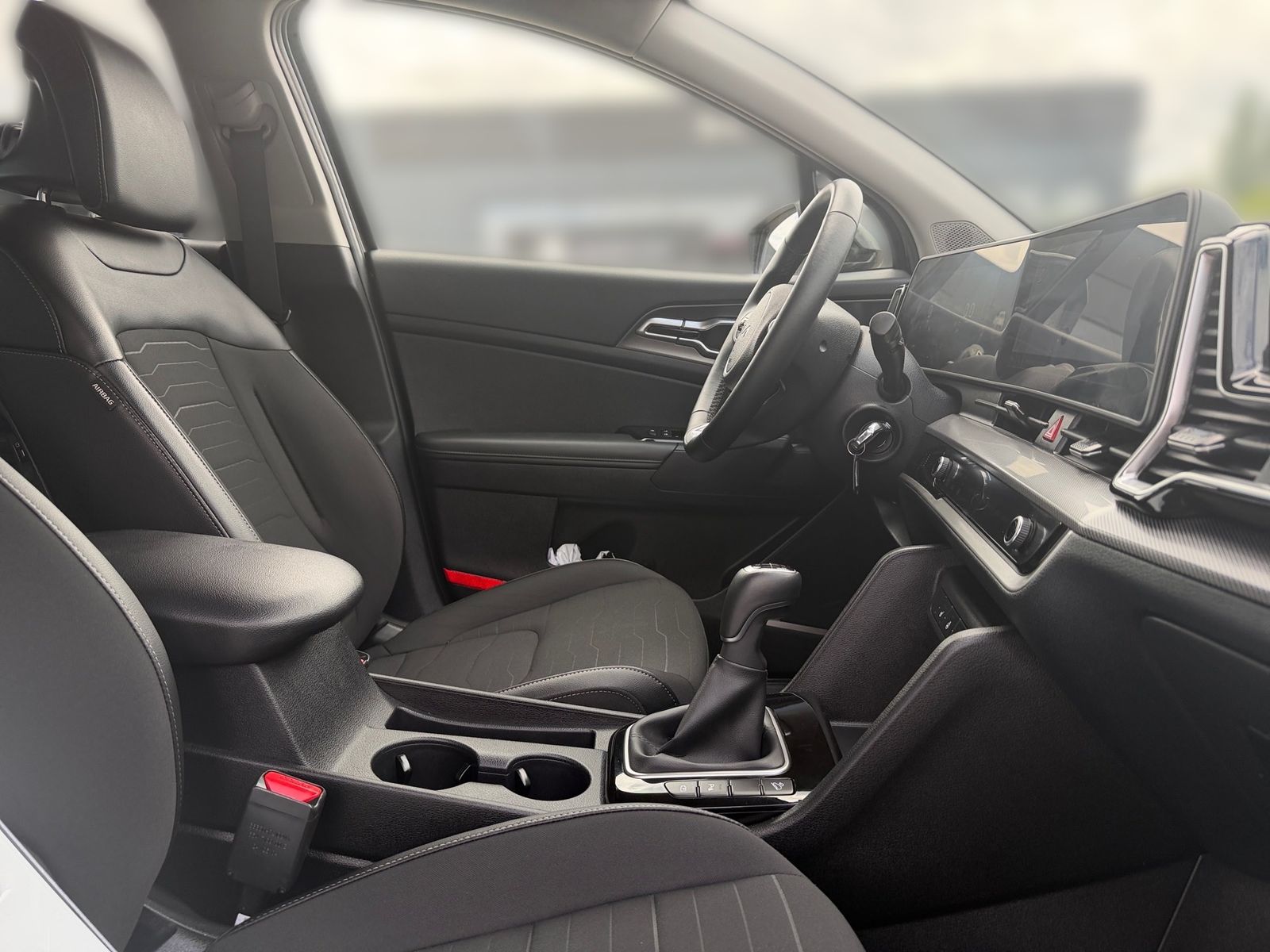 Fahrzeugabbildung Kia SPORTAGE 1.6T 2WD VISION KOM