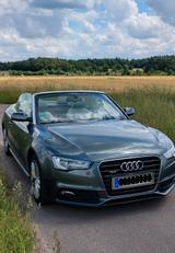 Audi A5 Cabriolet , fast alle Extras , sehr gepflegt - Audi Cabriolet: Grau, mit Klimaanlage