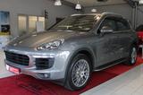 Porsche Cayenne Diesel Luftfederung*Standheiz*Softclose - Porsche in Lübeck