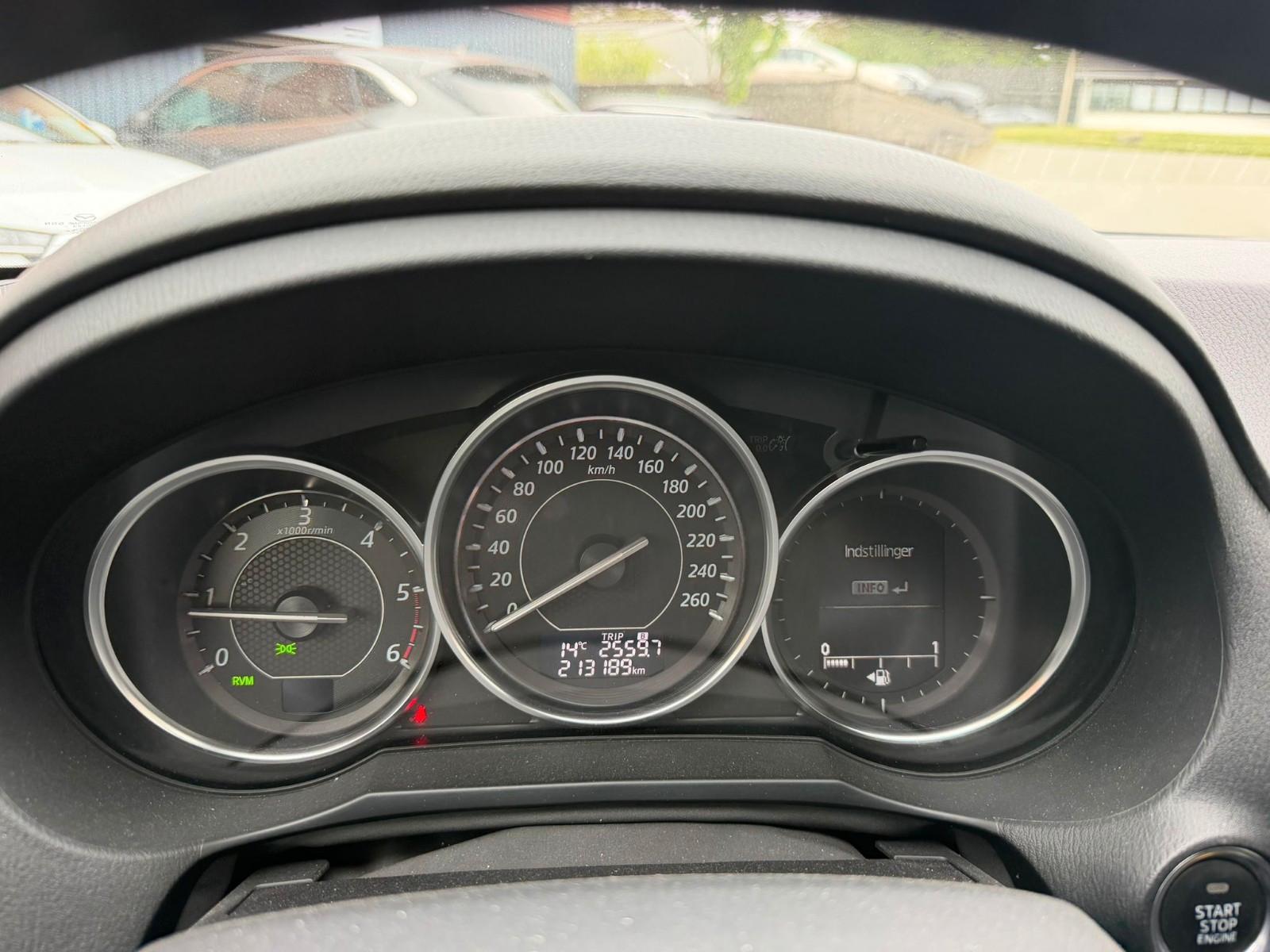 Mazda 6 2015 — photo 10