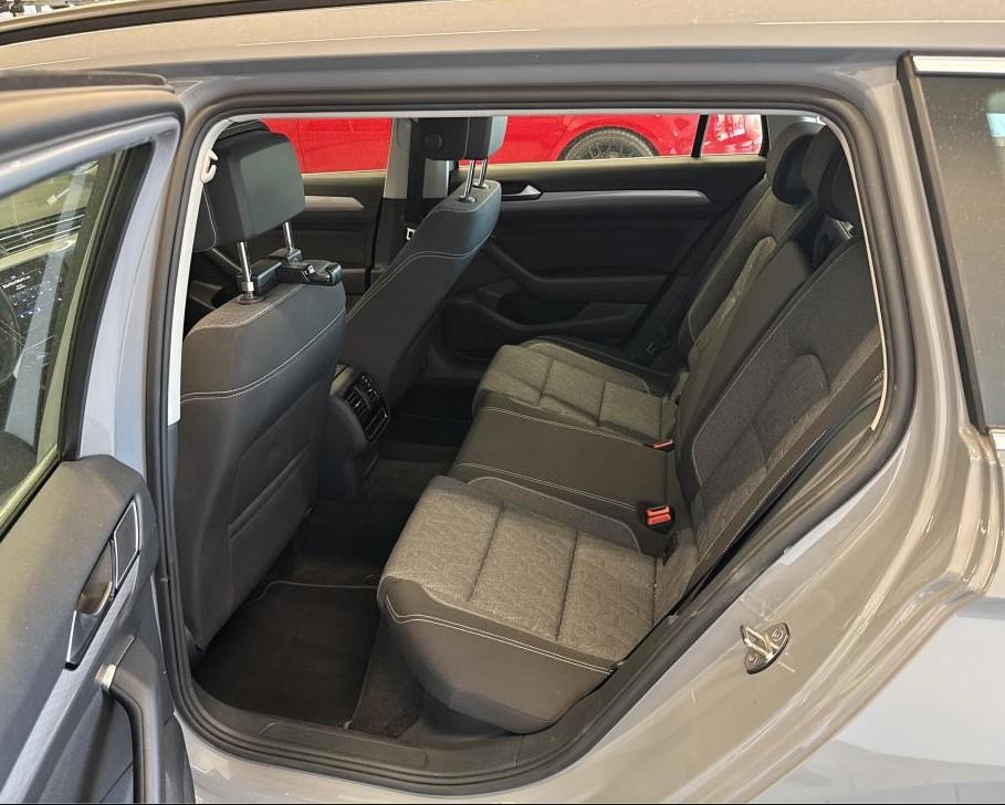 Volkswagen Passat 1.5 TSI DSG Business AHK MATRIX K, миниатюра 21