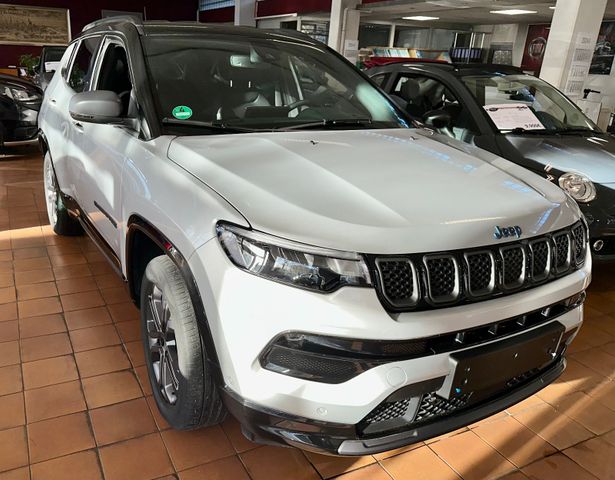 Jeep Compass 80th Anniversary Plug-In Hybrid 4WD